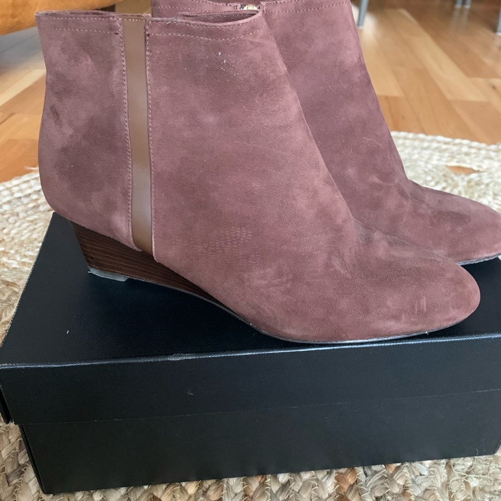Authentic Coach suede Booties